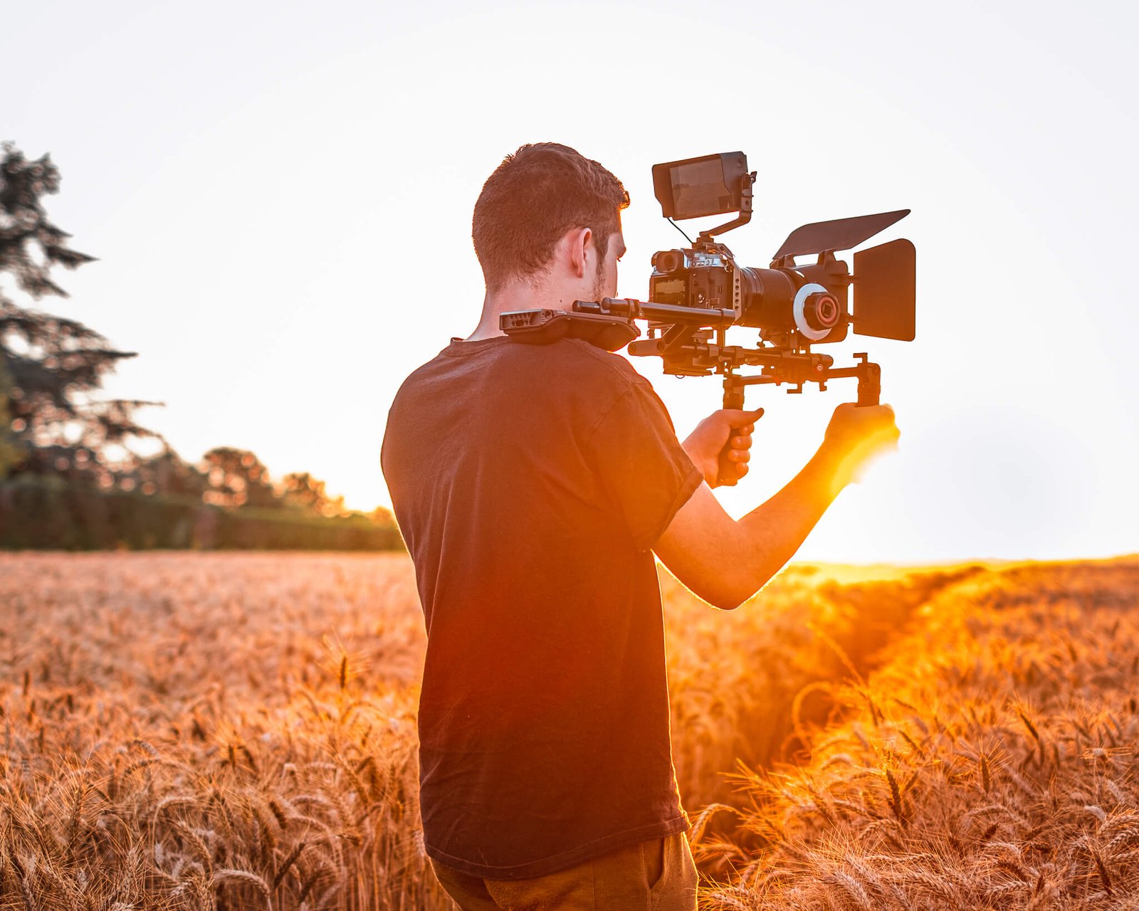 Alexis Girout, vidéaste et photographe à Tours, en tournage